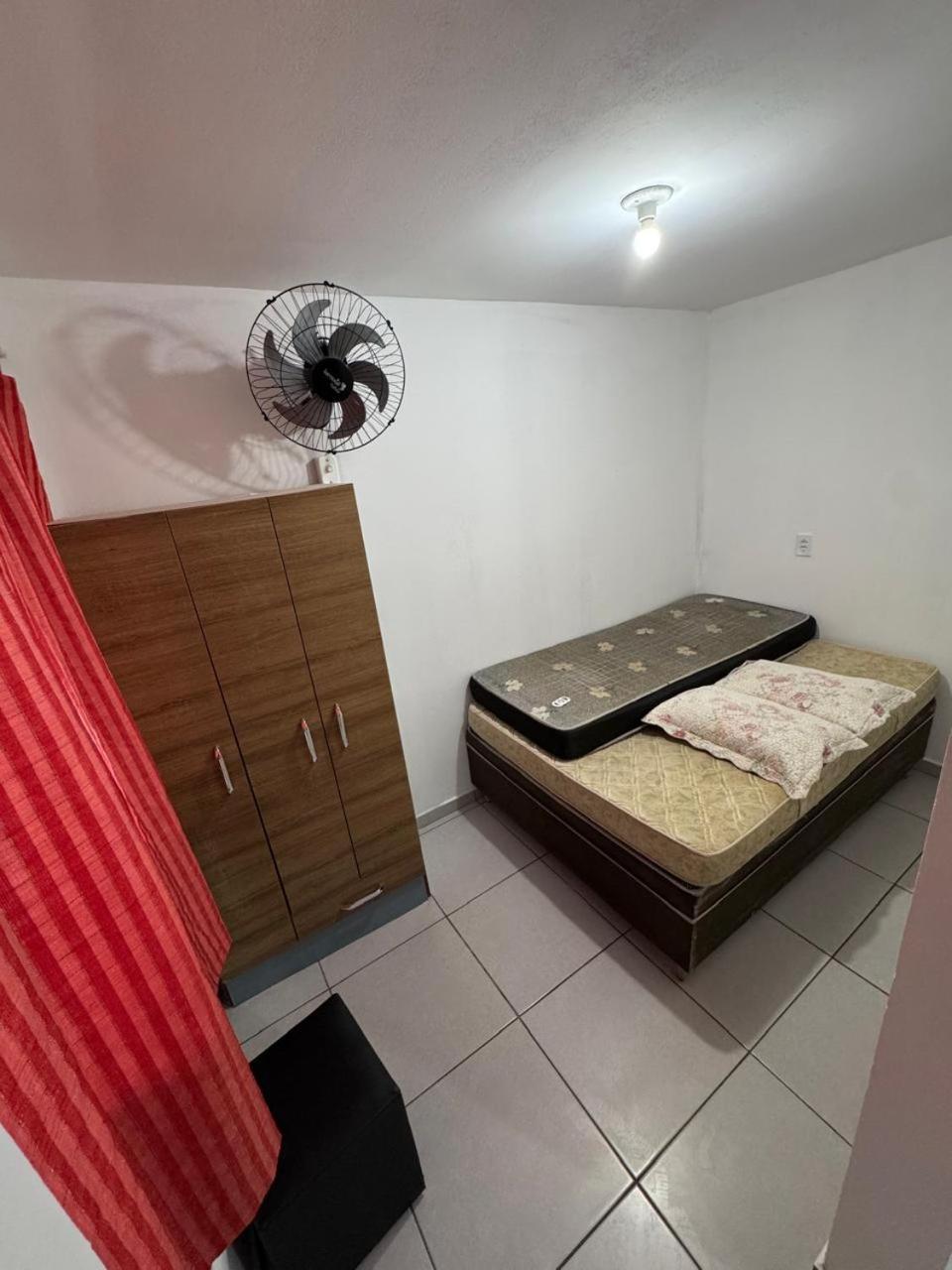 Kitnets No Campeche A 500 Metros Do Mar Appartement Florianópolis Buitenkant foto